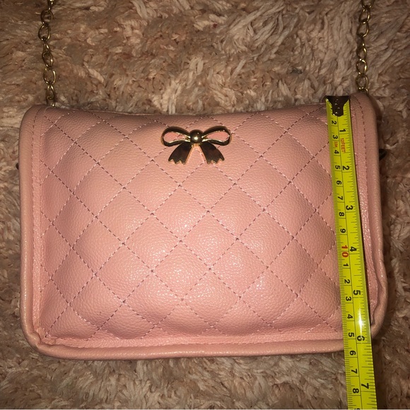 PinkBombchelle Pink Quilted Pattern Makeup Bag/Purse — Bow - Picture 10 of 12
